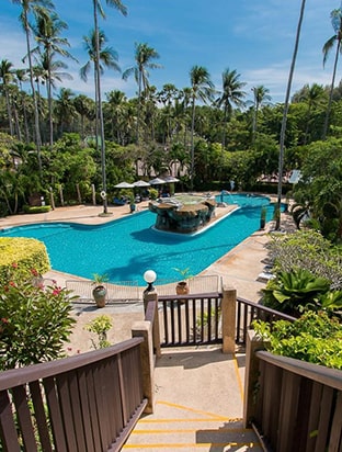 All Seasons Naiharn Phuket